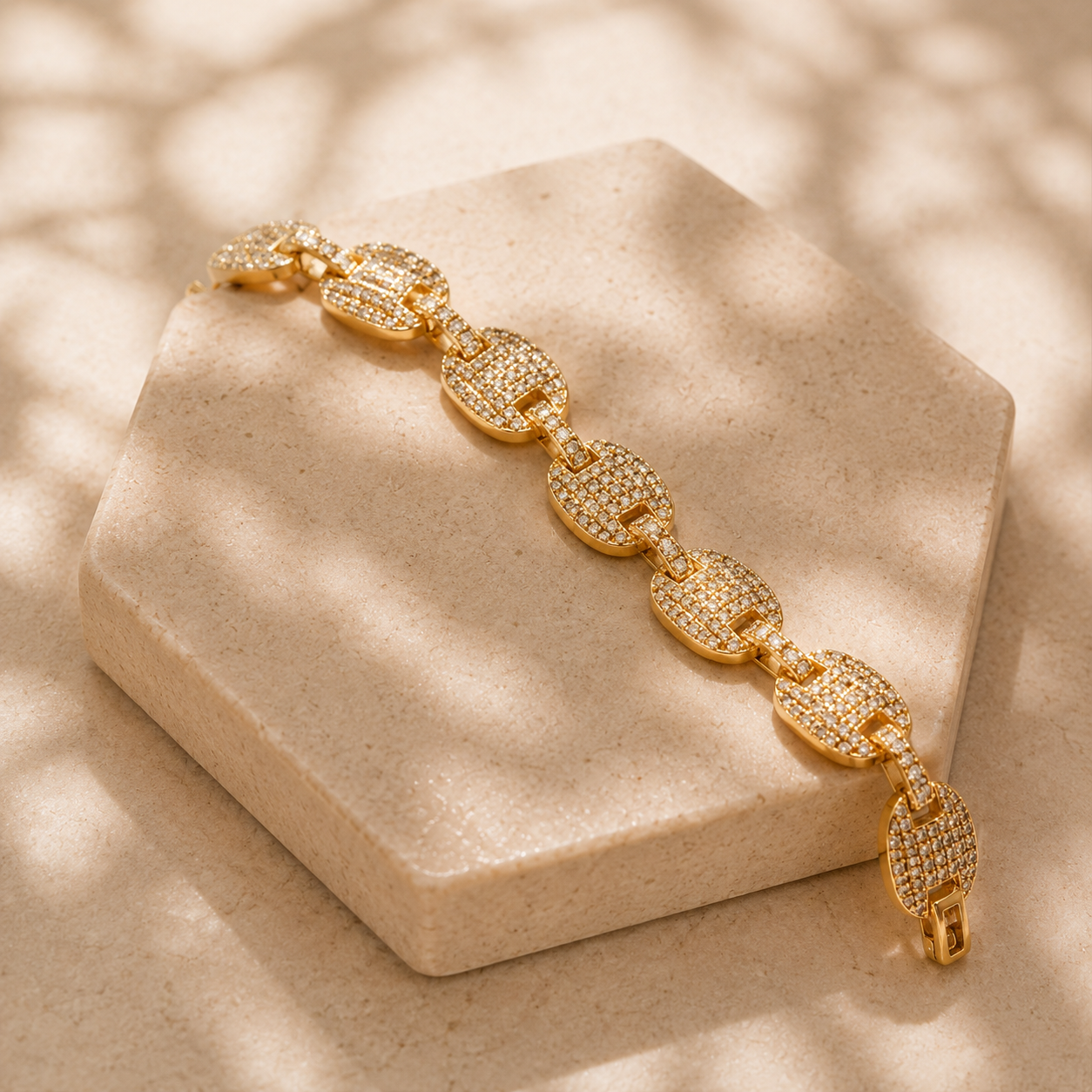 Luxury Pavé Link Bracelet – Elegant Statement Jewelry for Women