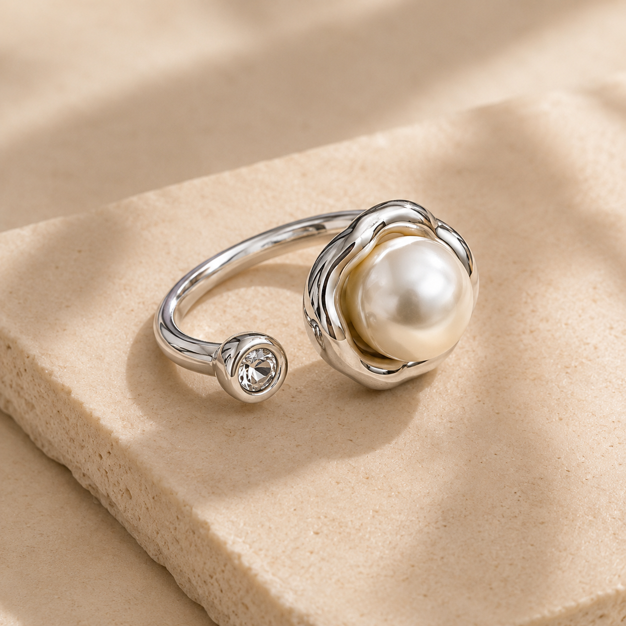 Luxury Pearl Open Ring – Elegant Adjustable Silver Statement Ring for Women