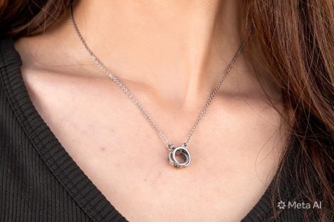Luxury Couple Ring Pendant Necklace – Elegant Stainless Steel Interlocking Circle Necklace